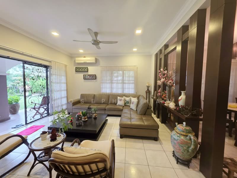 Semi-Detached House for Sale in Shah Alam (Selangor) - Joseph Chan - Living Room - PropertyGuru.com.my