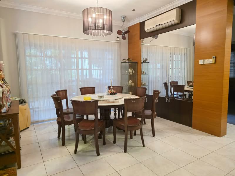 Semi-Detached House for Sale in Shah Alam (Selangor) - Joseph Chan - Dining Room - PropertyGuru.com.my