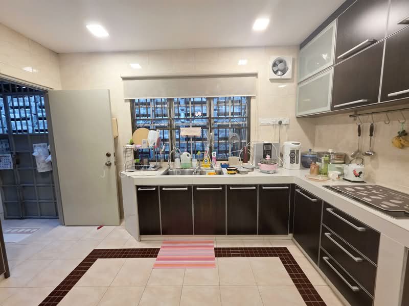 Semi-Detached House for Sale in Shah Alam (Selangor) - Joseph Chan - Wet Kitchen - PropertyGuru.com.my