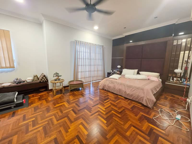 Semi-Detached House for Sale in Shah Alam (Selangor) - Joseph Chan - Master  bedroom - PropertyGuru.com.my