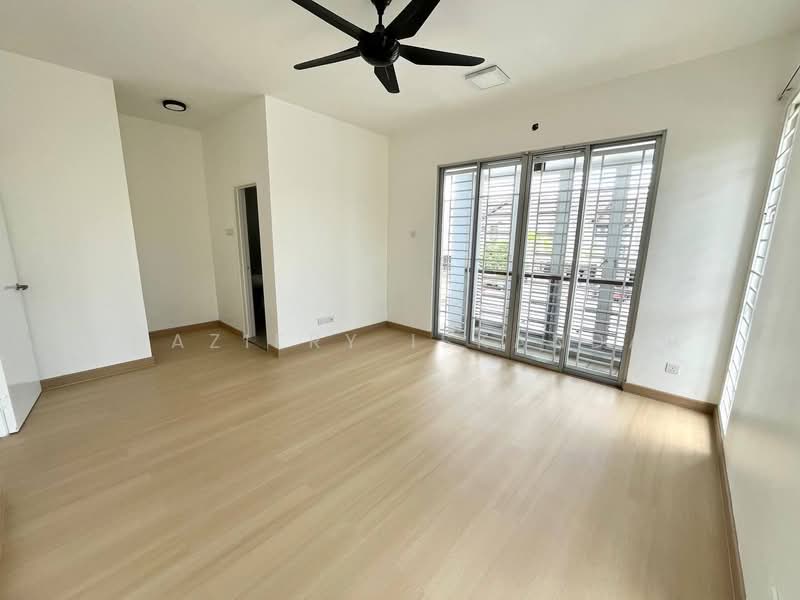 Rumah Teres 2 Tingkat untuk Dijual di Elmina (Shah Alam) - Shaziery Iskandar - PropertyGuru.com.my
