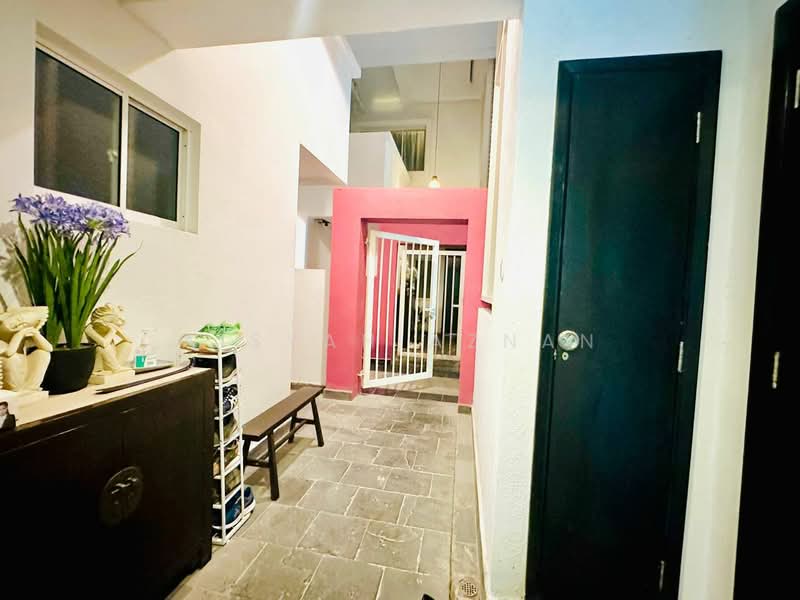 Condominium for Sale at Armanee Terrace II - Aisyah Aznan - Entrance - PropertyGuru.com.my