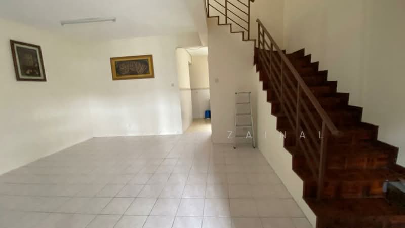 2-storey Terraced House for Sale in Bandar Tasik Kesuma (Beranang) - Zulfikar Zainal - Interior - PropertyGuru.com.my