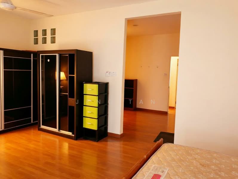 2-storey Terraced House for Rent in Kuching (Sarawak) - Jeno Tan - Bedroom - PropertyGuru.com.my
