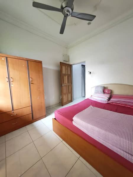 Rumah Teres 1 Tingkat untuk Dijual di Johor Bahru (Johor) - Jeff Lee - Bedroom - PropertyGuru.com.my