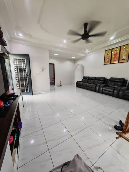 Rumah Teres 1 Tingkat untuk Dijual di Johor Bahru (Johor) - Jeff Lee - Living Room - PropertyGuru.com.my