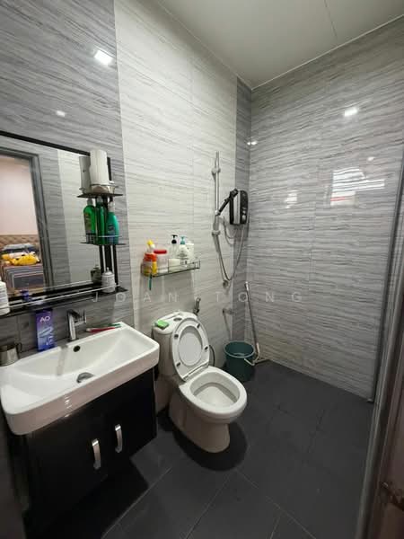 2-storey Terraced House for Sale in Taman Setia Indah (Tebrau) - Joan Tong - Bathroom - PropertyGuru.com.my