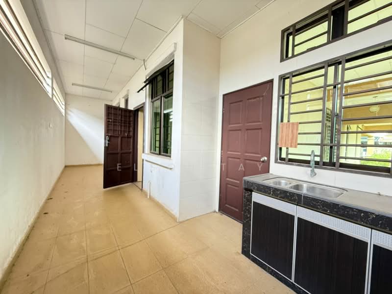 2-storey Terraced House for Sale in Ayer Molek (Melaka) - Elson Tay - Interior - PropertyGuru.com.my
