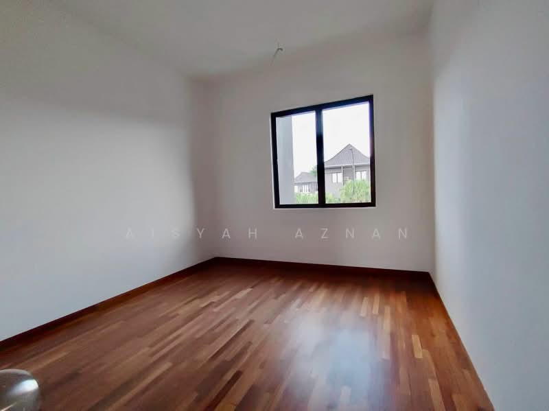 Residential Land for Sale in Taman Tasik Semenyih (Semenyih) - Aisyah Aznan - Interior - PropertyGuru.com.my