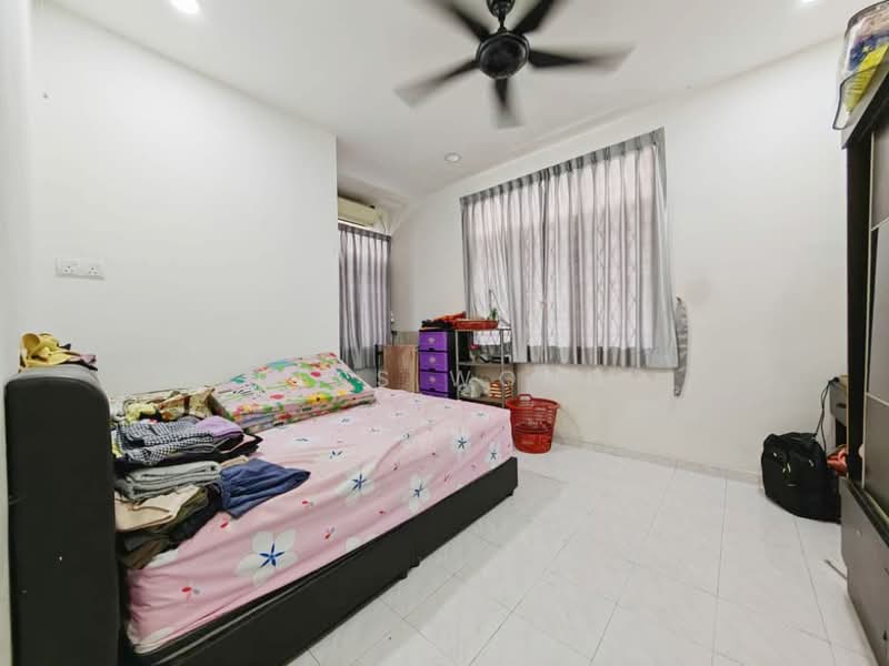 1-storey Terraced House for Sale in Johor Bahru (Johor) - Bess Wong - Bedroom - PropertyGuru.com.my