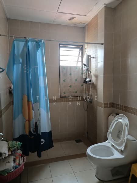 Terraced House for Sale in Kota Kemuning (Shah Alam) - Tan Chee Kian - Bathroom - PropertyGuru.com.my