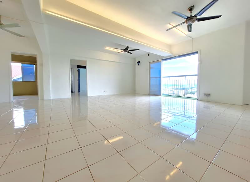 Pangsapuri untuk Disewa di Pangsapuri Vista Serdang - Lily Siow - Living Room - PropertyGuru.com.my