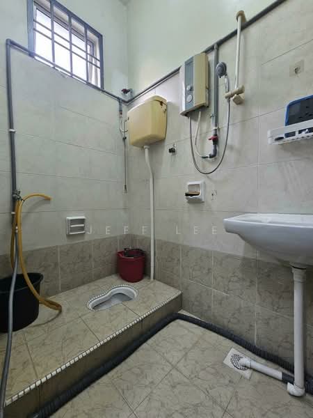 2-storey Terraced House for Sale in Iskandar Puteri (Nusajaya) (Johor) - Jeff Lee - Bathroom - PropertyGuru.com.my
