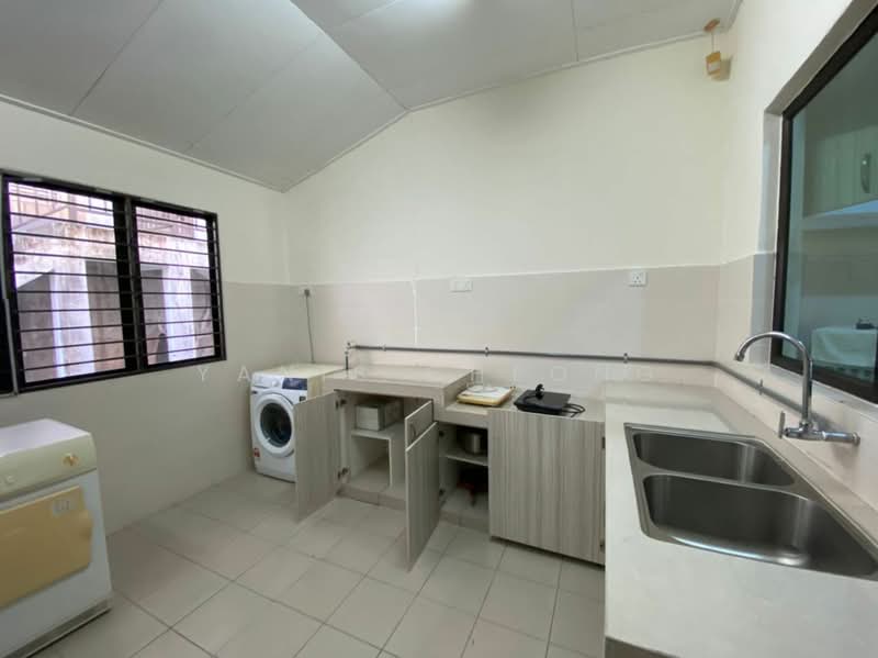 3-storey Terraced House for Sale in Batu Caves (Selangor) - Yanis Cheong - PropertyGuru.com.my