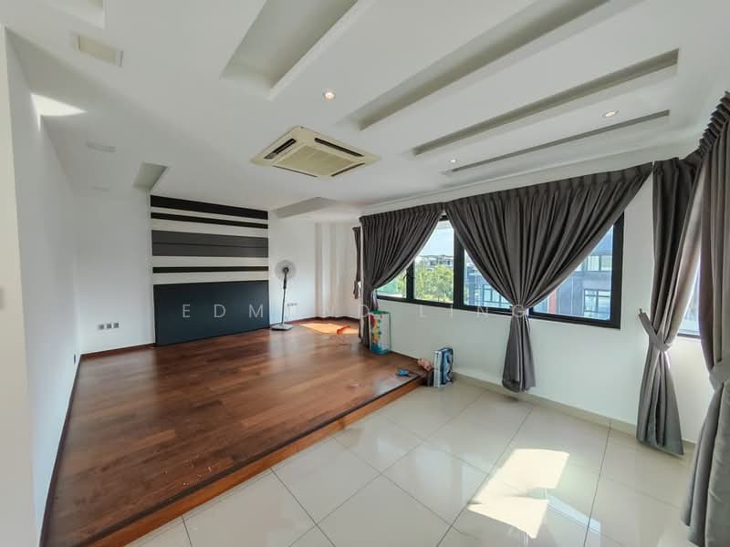 Rumah Kluster untuk Dijual di Skudai (Johor) - Edmund Ling - Living Room - PropertyGuru.com.my