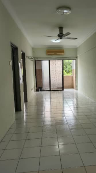 Apartment for Rent at Vista Bayu - Alice Kham - Living Room - PropertyGuru.com.my