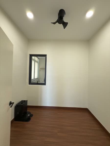Service Residence for Sale at SUNSURIA FORUM SERVICED APARTMENT - Louis Yeo - Interior - PropertyGuru.com.my