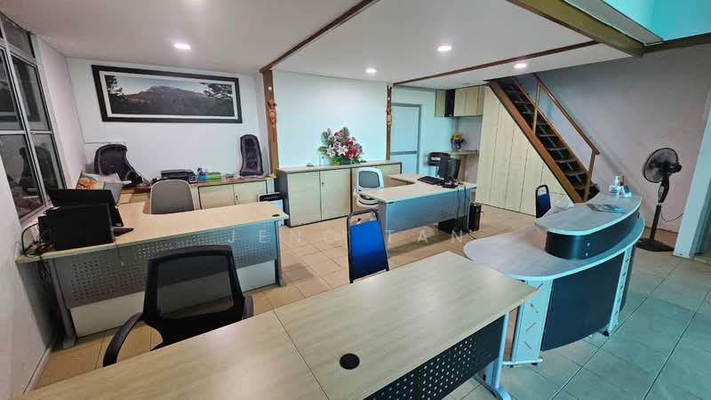 Warehouse for Rent in Kuching (Sarawak) - Jeno Tan - Interior - PropertyGuru.com.my