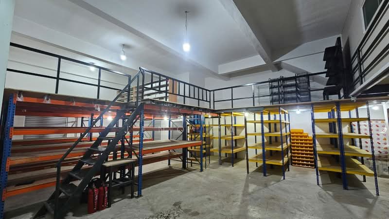 Warehouse for Rent in Kuching (Sarawak) - Jeno Tan - Interior - PropertyGuru.com.my