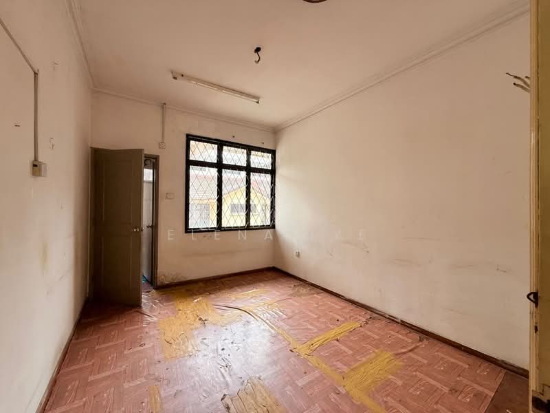 2-storey Terraced House for Sale in Taman Sutera (Johor Bahru) - Elena Lye - Interior - PropertyGuru.com.my