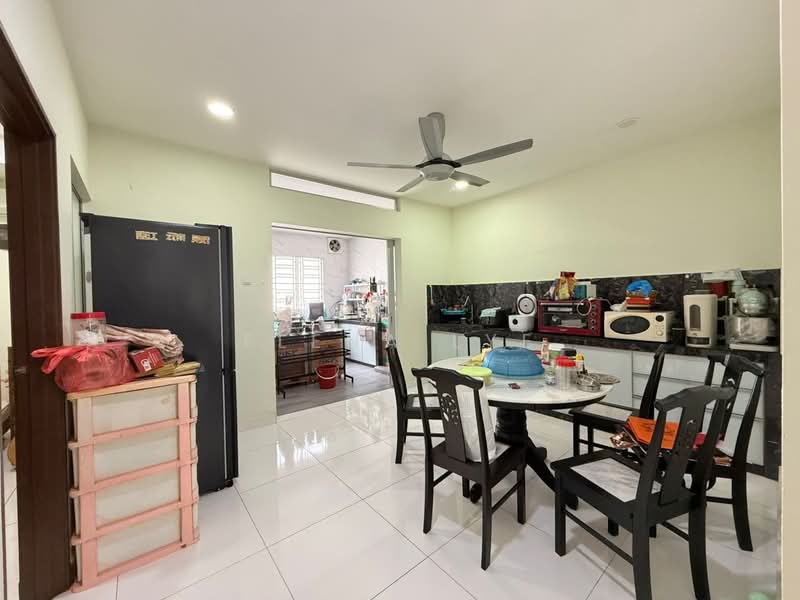 2-storey Terraced House for Sale in Nusantara Prima (Gelang Patah) - Elena Lye - Kitchen - PropertyGuru.com.my