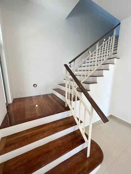 2-storey Terraced House for Sale in Valencia (Sungai Buloh) - Pinky Choong - PropertyGuru.com.my