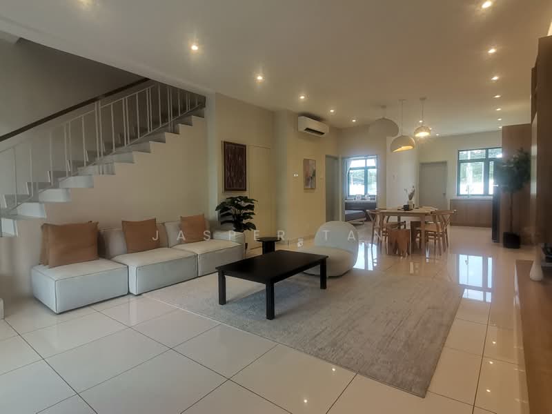 2-storey Terraced House for Sale in Semenyih (Selangor) - Jasper Tan - Living Room - PropertyGuru.com.my