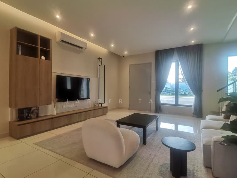 2-storey Terraced House for Sale in Semenyih (Selangor) - Jasper Tan - Living Room - PropertyGuru.com.my