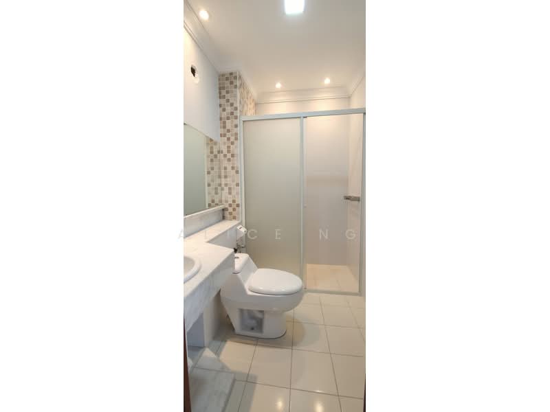 Rumah Teres 2 Tingkat untuk Dijual di Putra Heights (Subang Jaya) - Alice Ng - Bathroom - PropertyGuru.com.my