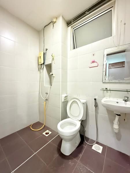 Cluster House for Sale in Johor Bahru (Johor) - Caren Chong - Bathroom - PropertyGuru.com.my