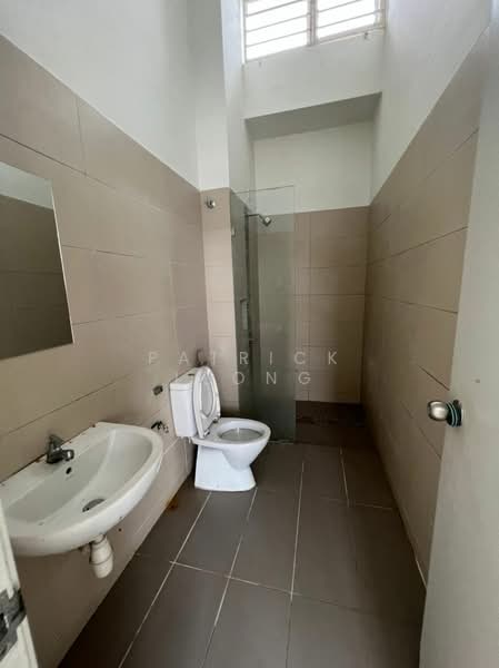 Rumah Teres 2 Tingkat untuk Dijual di Bandar Tasik Puteri (Rawang) - Patrick Leong - Bathroom - PropertyGuru.com.my
