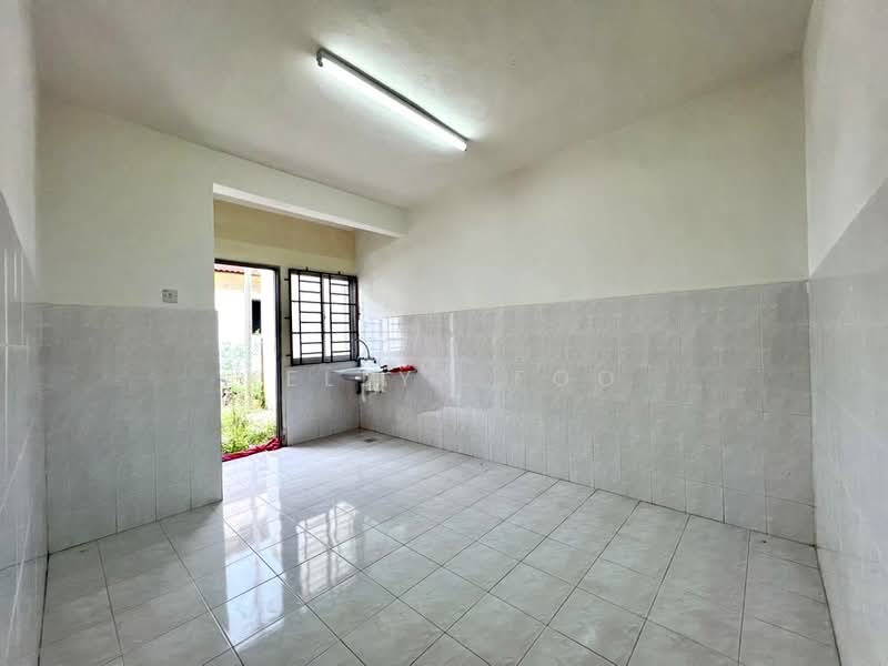 2-storey Terraced House for Sale in Taman Saujana Indah (Bukit Katil) - Kellyn Foo - Kitchen - PropertyGuru.com.my