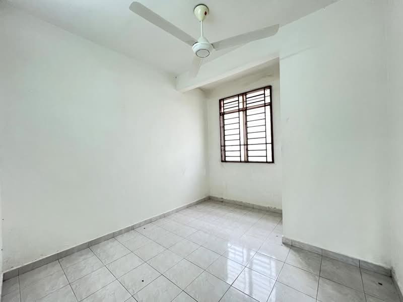 2-storey Terraced House for Sale in Taman Saujana Indah (Bukit Katil) - Kellyn Foo - Interior - PropertyGuru.com.my