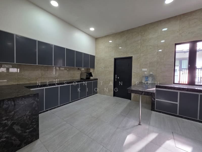 Semi-Detached House for Sale in Taman Sri Intan (Johor Bahru) - Nelson Tan Poh Kiong - Kitchen - PropertyGuru.com.my