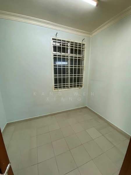 Apartment for Sale at Lake View Suites - Kang Wen Xiang - PropertyGuru.com.my