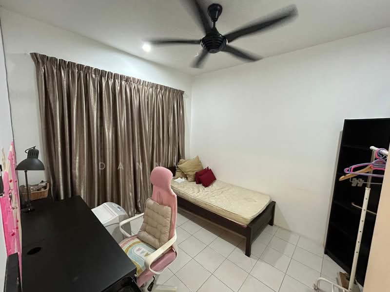 Apartment for Rent at Seri Dahlia - Danny Nabil - Bedroom - PropertyGuru.com.my