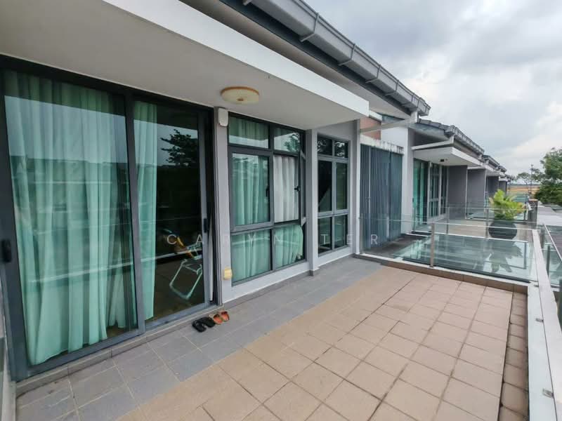 Rumah Teres 2 Tingkat untuk Disewa di Iskandar Puteri (Nusajaya) (Johor) - Caryn Ter - Balcony - PropertyGuru.com.my