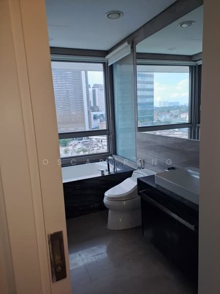 Servis Apartment untuk Disewa di The Sentral Residences - Oscar Pong - Bathroom - PropertyGuru.com.my