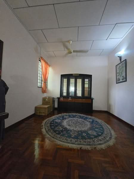 Rumah Teres 2 Tingkat untuk Dijual di Taman Daya (Johor Bahru) - Zira . - Living Room - PropertyGuru.com.my