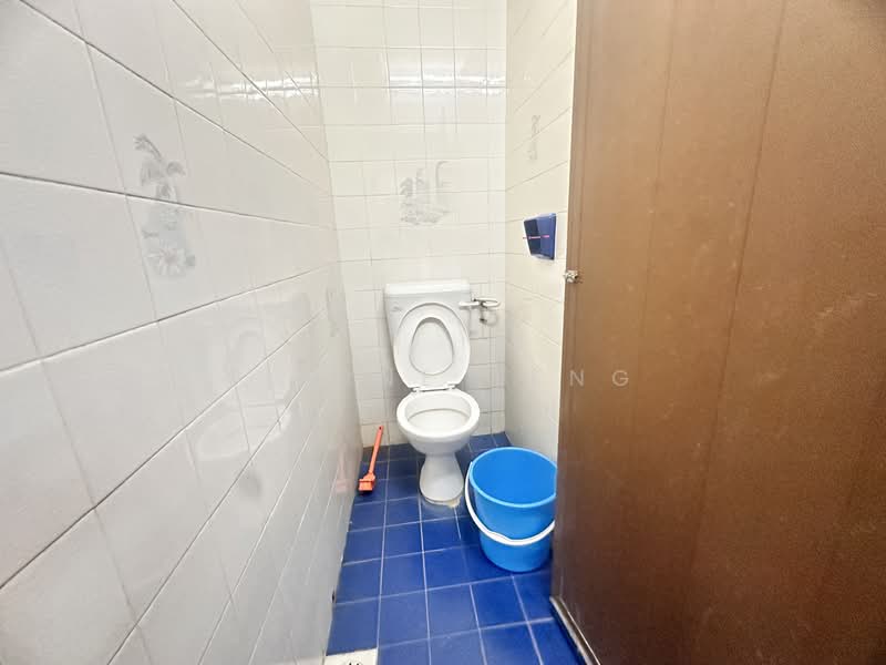 1-storey Terraced House for Sale in Klang Selatan (Klang) - Elaine Teng - Bathroom - PropertyGuru.com.my