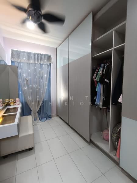 Cluster House for Sale in Setia Tropika (Johor Bahru) - Nelson Tan Poh Kiong - Bedroom - PropertyGuru.com.my