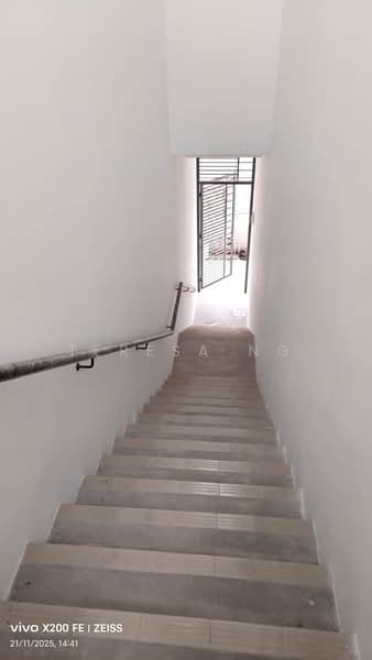 Kedai / Pejabat untuk Dijual di Bandar Rimbayu (Telok Panglima Garang) - Teresa Ng - PropertyGuru.com.my