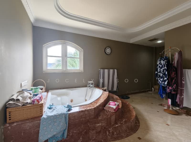 Rumah Banglo untuk Dijual di Ampang (Kuala Lumpur) - Jocelyn Soo - Bathroom - PropertyGuru.com.my