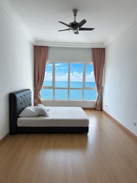 Kondominium untuk Dijual di The Cove Condominium - Billy Teh - Bedroom - PropertyGuru.com.my