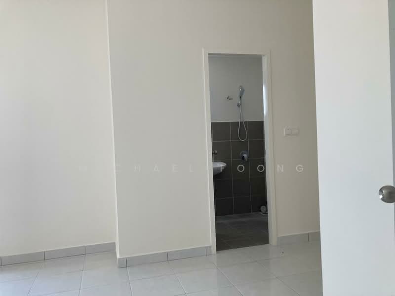 2-storey Terraced House for Sale in Puncak Alam (Selangor) - Michael Foong - Bathroom - PropertyGuru.com.my