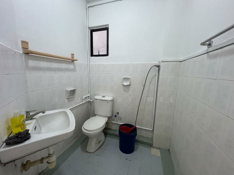 Apartment for Sale at Kenanga (Park View Court) - Geoffery Wee - Bathroom - PropertyGuru.com.my