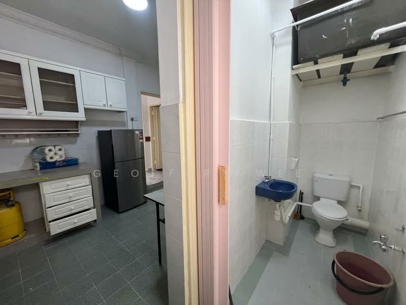 Apartment for Sale at Kenanga (Park View Court) - Geoffery Wee - Kitchen - PropertyGuru.com.my