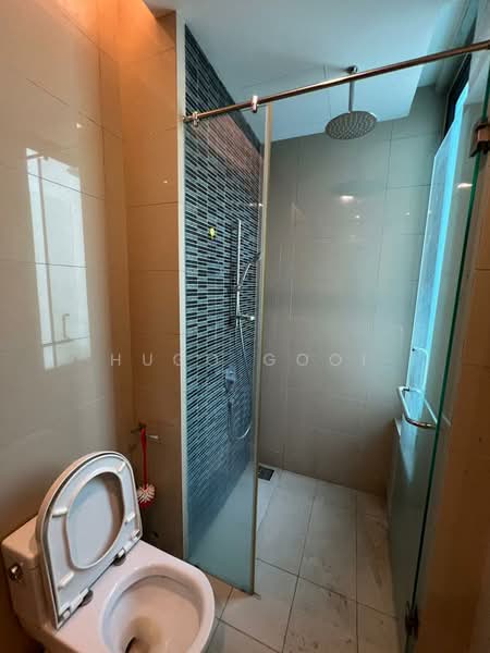 Bungalow House untuk Disewa di Kuchai Lama (Kuala Lumpur) - Hugo Gooi - Bathroom - PropertyGuru.com.my