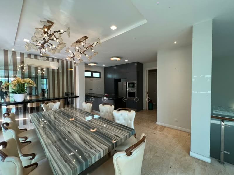 Bungalow House untuk Disewa di Kuchai Lama (Kuala Lumpur) - Hugo Gooi - Dining Room - PropertyGuru.com.my