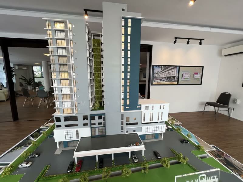 Service Residence for Sale at The Banquet Residence - Jimmyy Chin - PropertyGuru.com.my